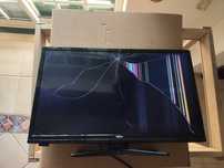 Televisão Qilive com o ecrã LCD partido