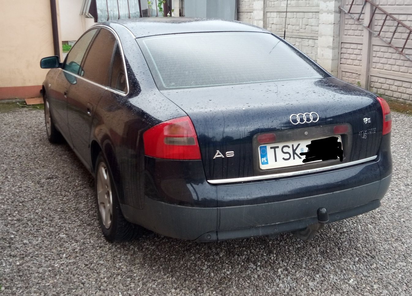 Audi A6 C5 sedan