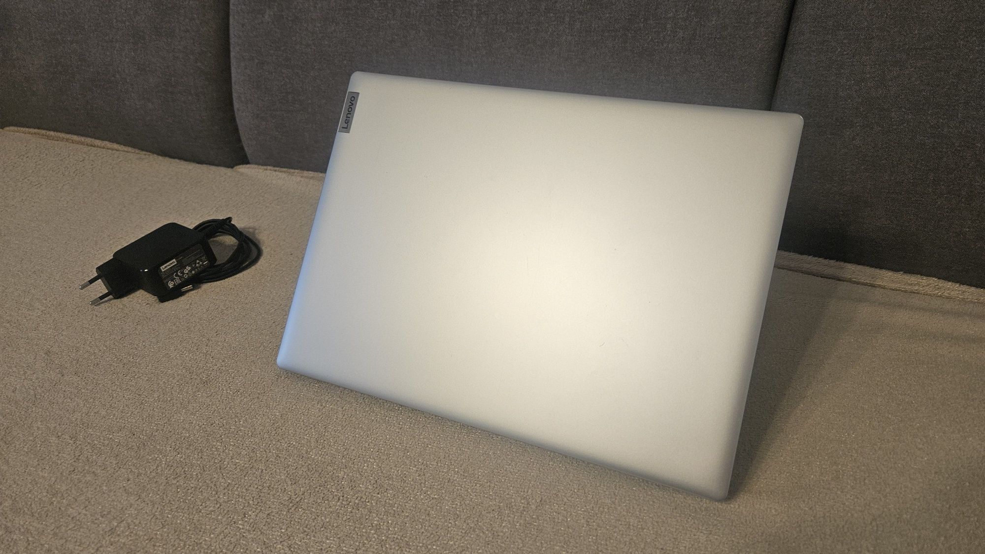 Laptop Lenovo IdeaPad Slim 1