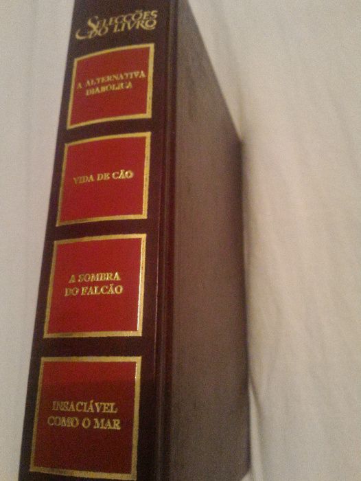 Livro colectanea Selecções Reader Digest - 4 livros num só