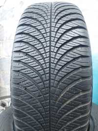 Opony używane 2x 215/65R16 Goodyear Vector 4Seasons Gen2 Całoroczne