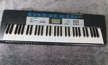 Синтезатор Casio LK-136