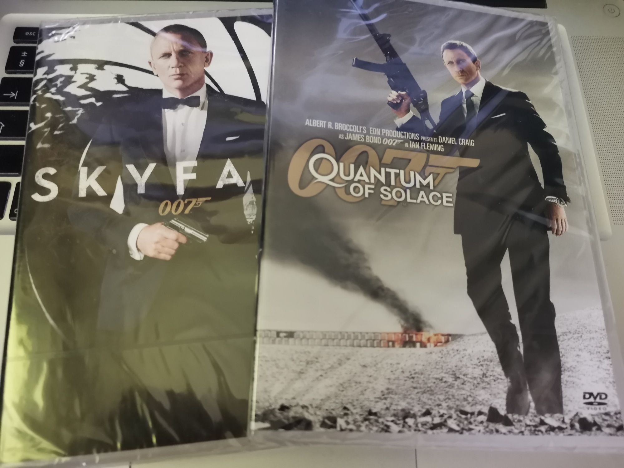 2 Nowe DVD 007 James Bond