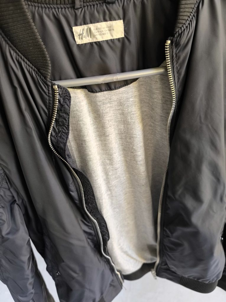 Kurtka H&M EUR 152 bomberka czarna