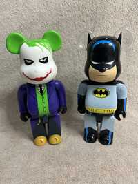 Игрушки Bearbrick The Joker и Bearbrick Batman