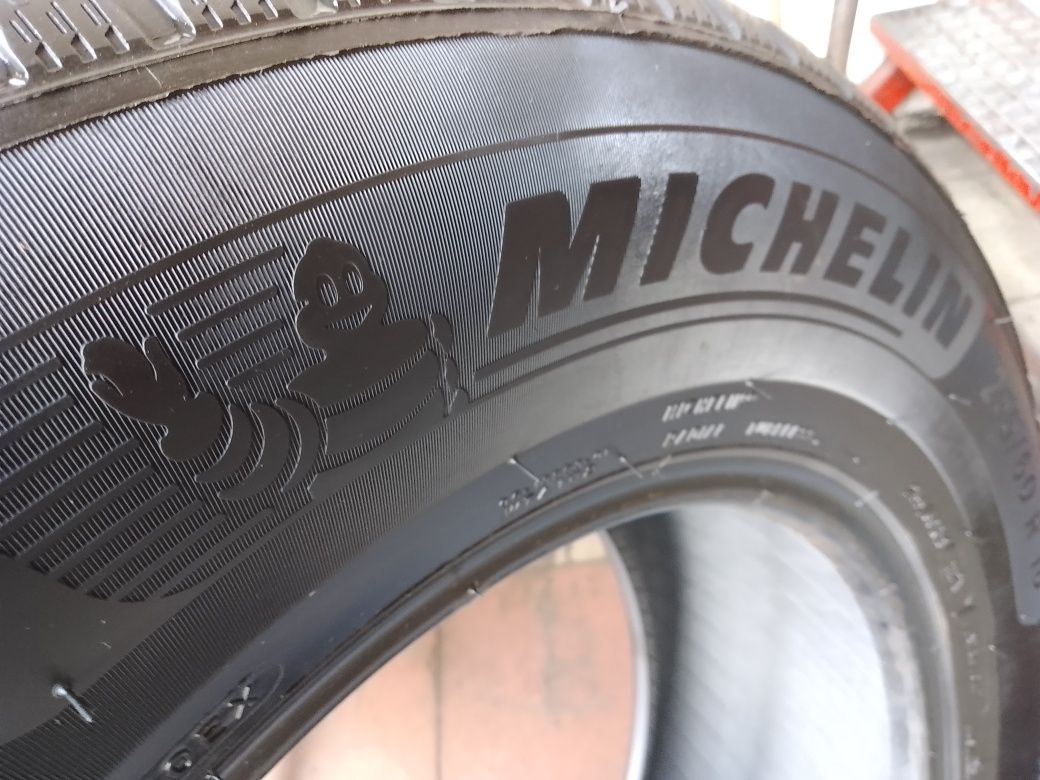 Opona MICHELIN CROSSCLIMATE SUV 255/60/18 wielosezonowa