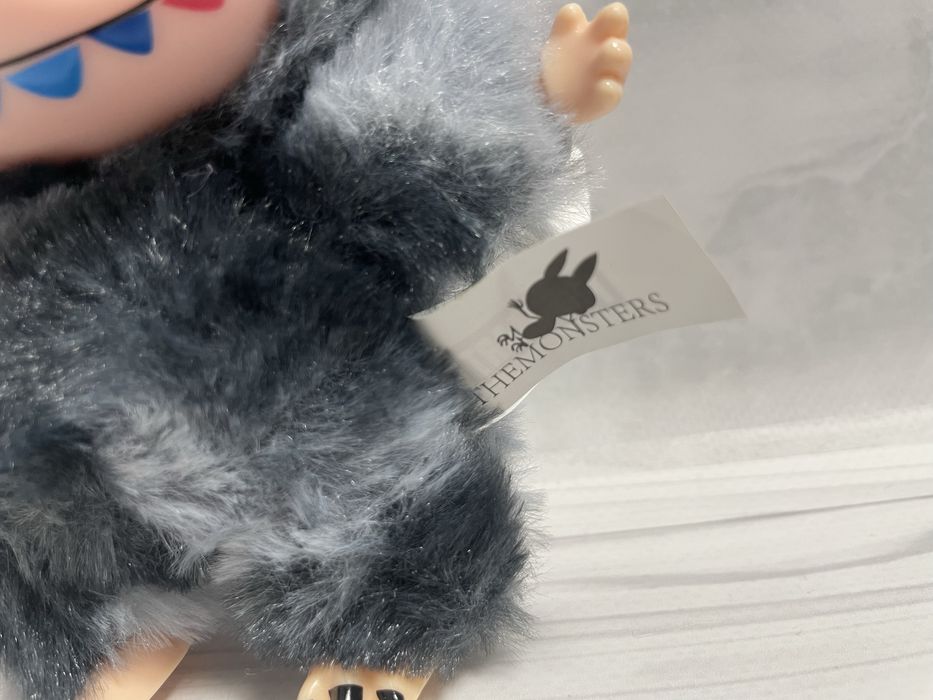 чорний Секретний Лабубу LABUBU Pop Mart The Monsters