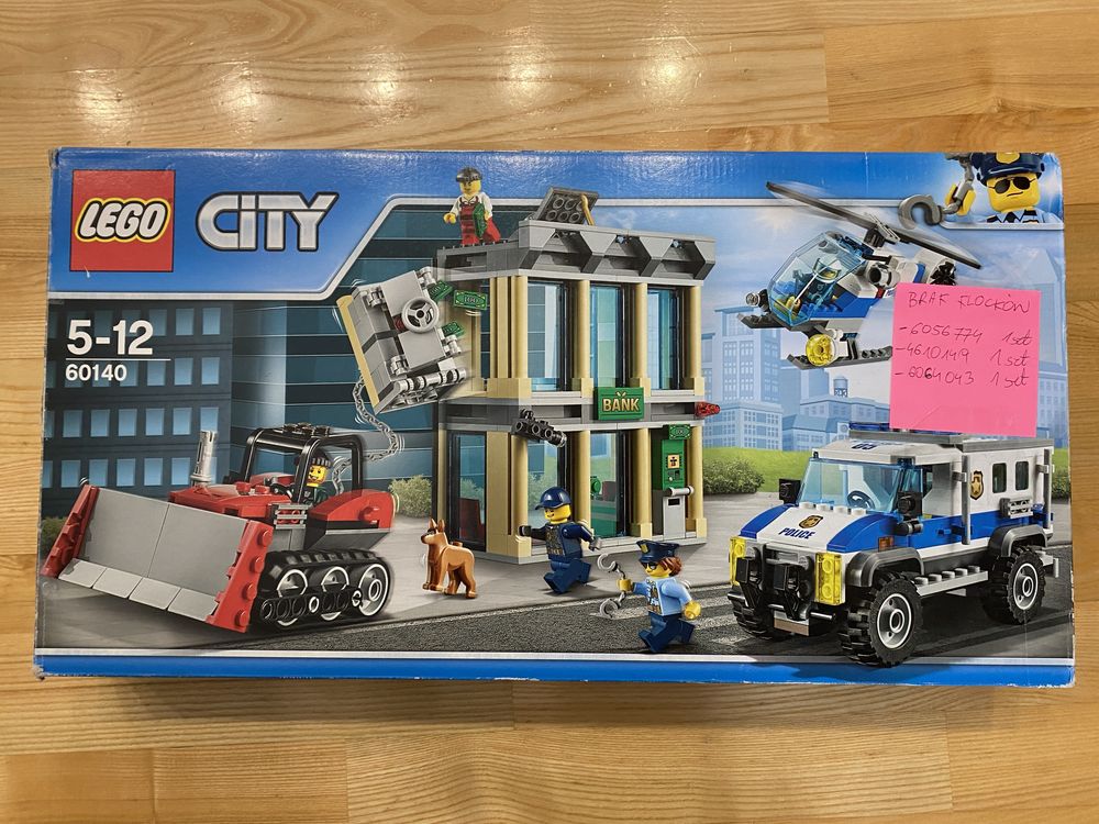 Klocki Lego 60140 Włamanie buldożerem.