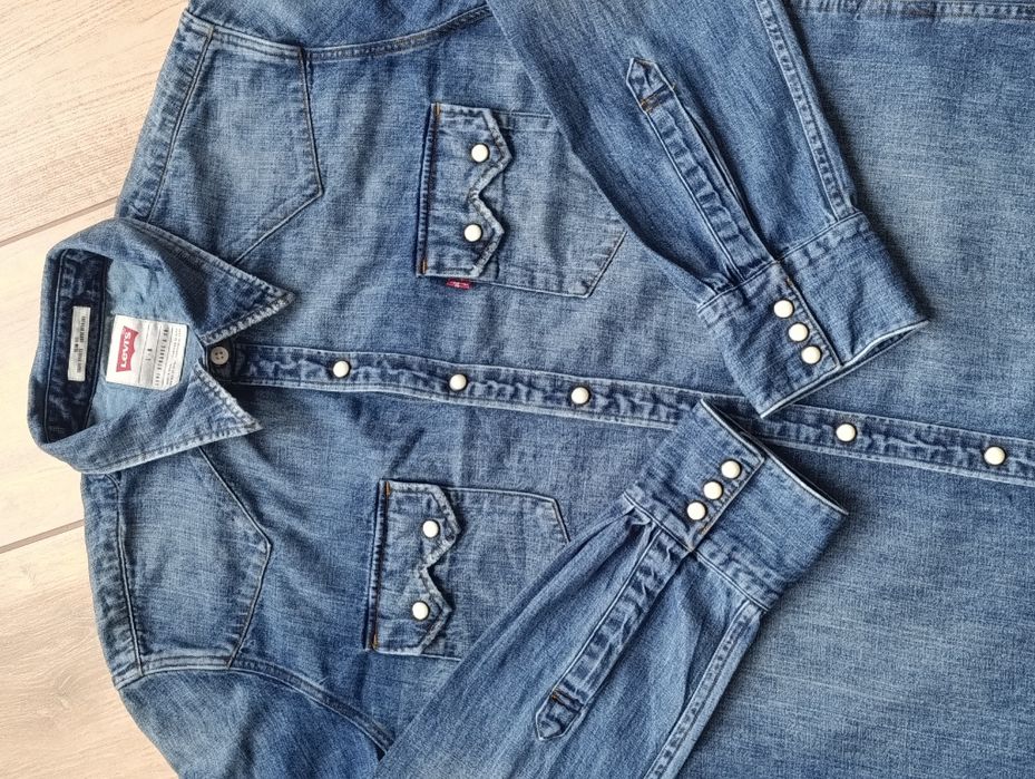 Чоловіча джинсова сорочка Levi's