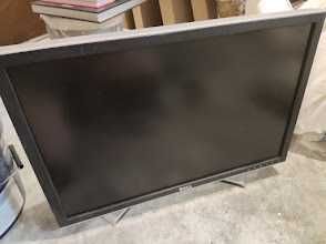 Monitor DELL 2408WFPb, 24" uszkodzony, na części