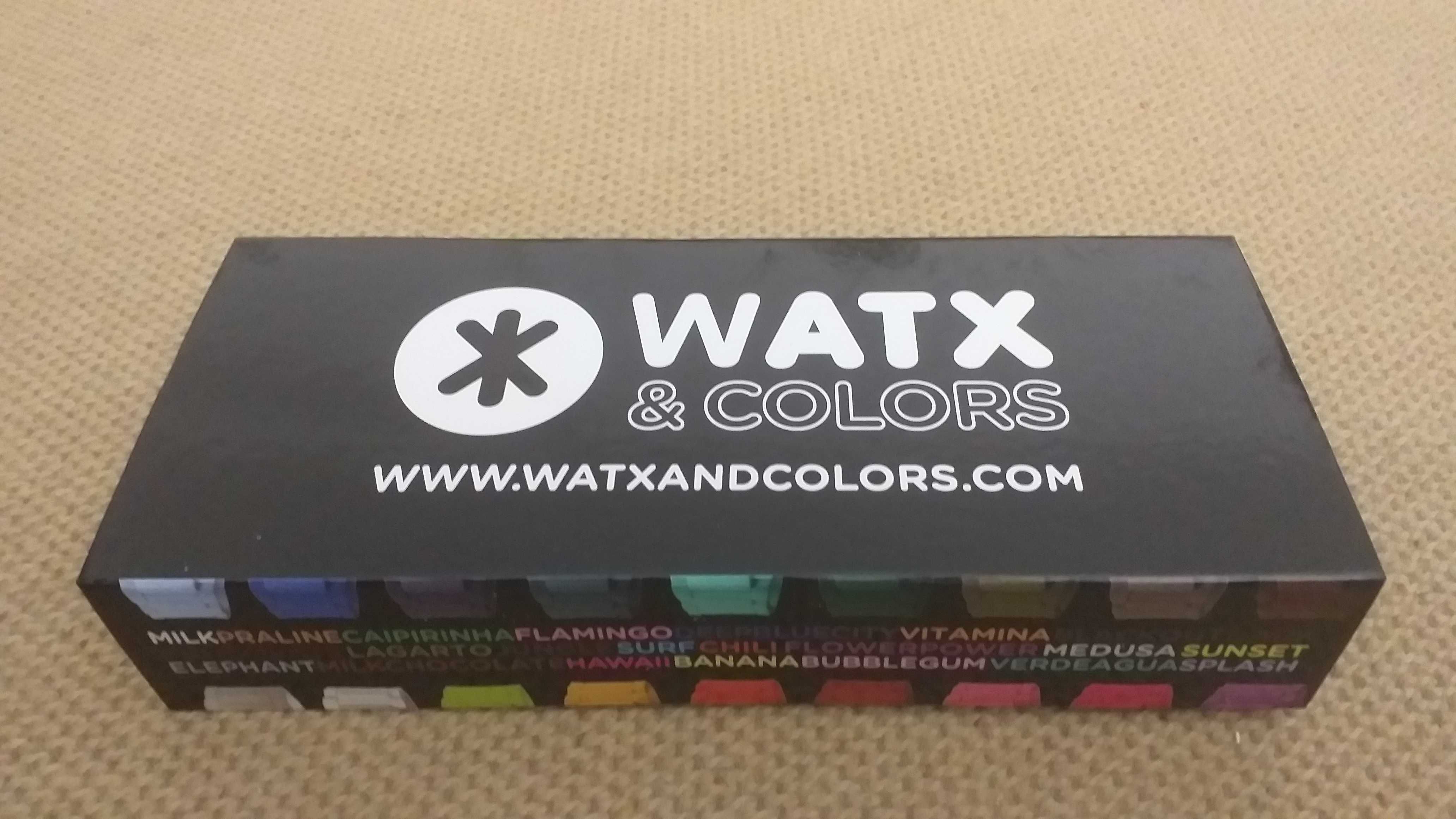 WATX & COLORS Caixa e 17 braceletes