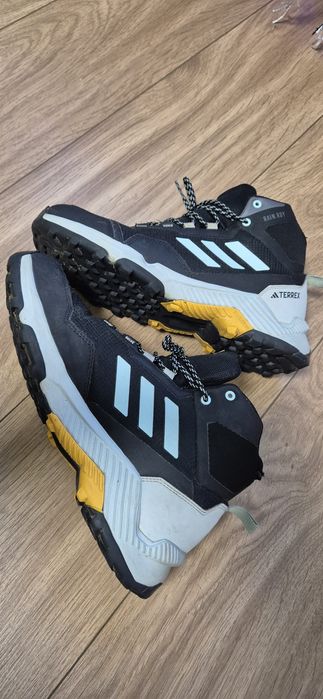 Продам Adidas Terrex