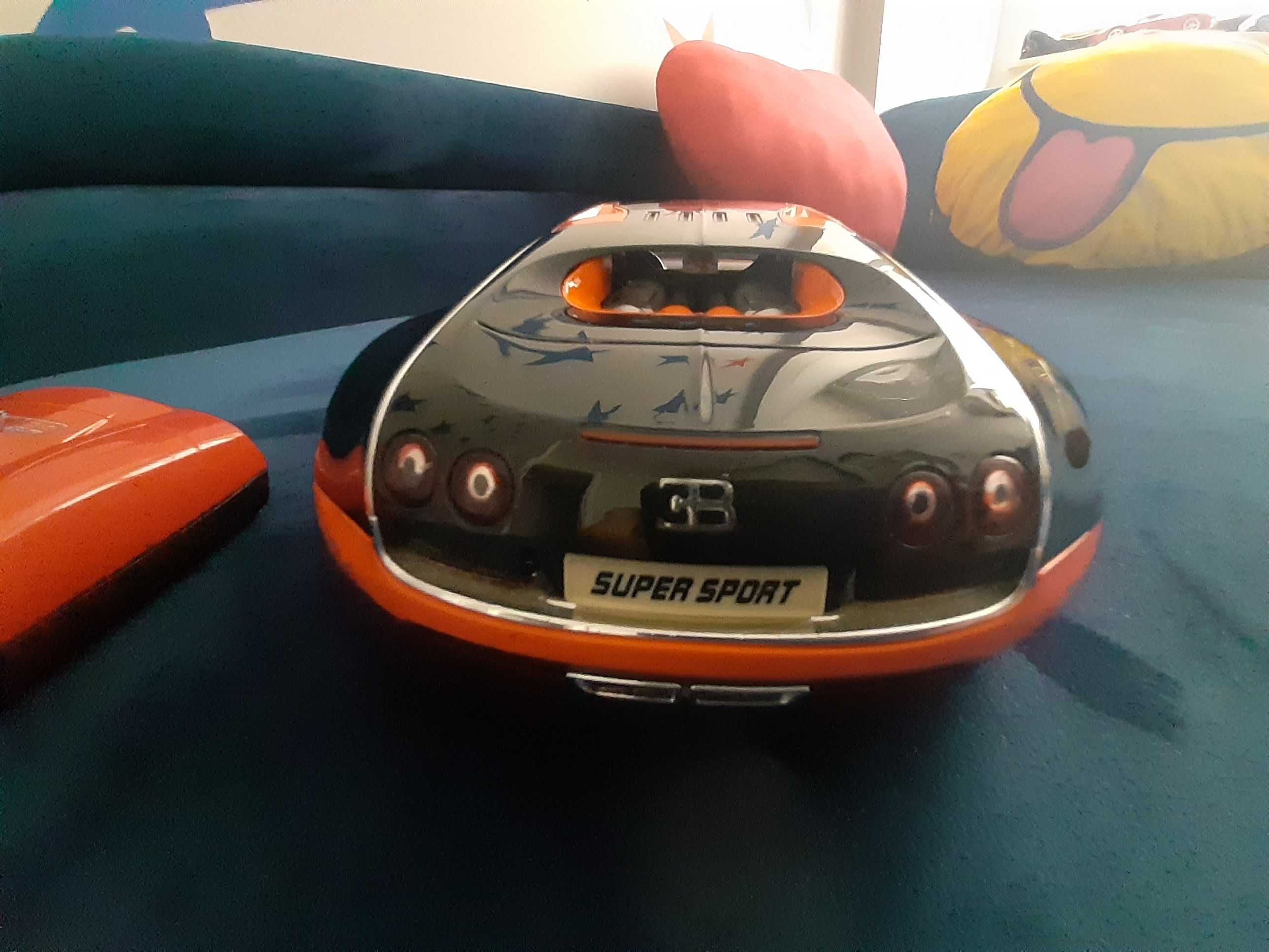 Zabawka autko Bugatti na pilota.Jeżdzi, skręca, cofa, świeci. 120zł