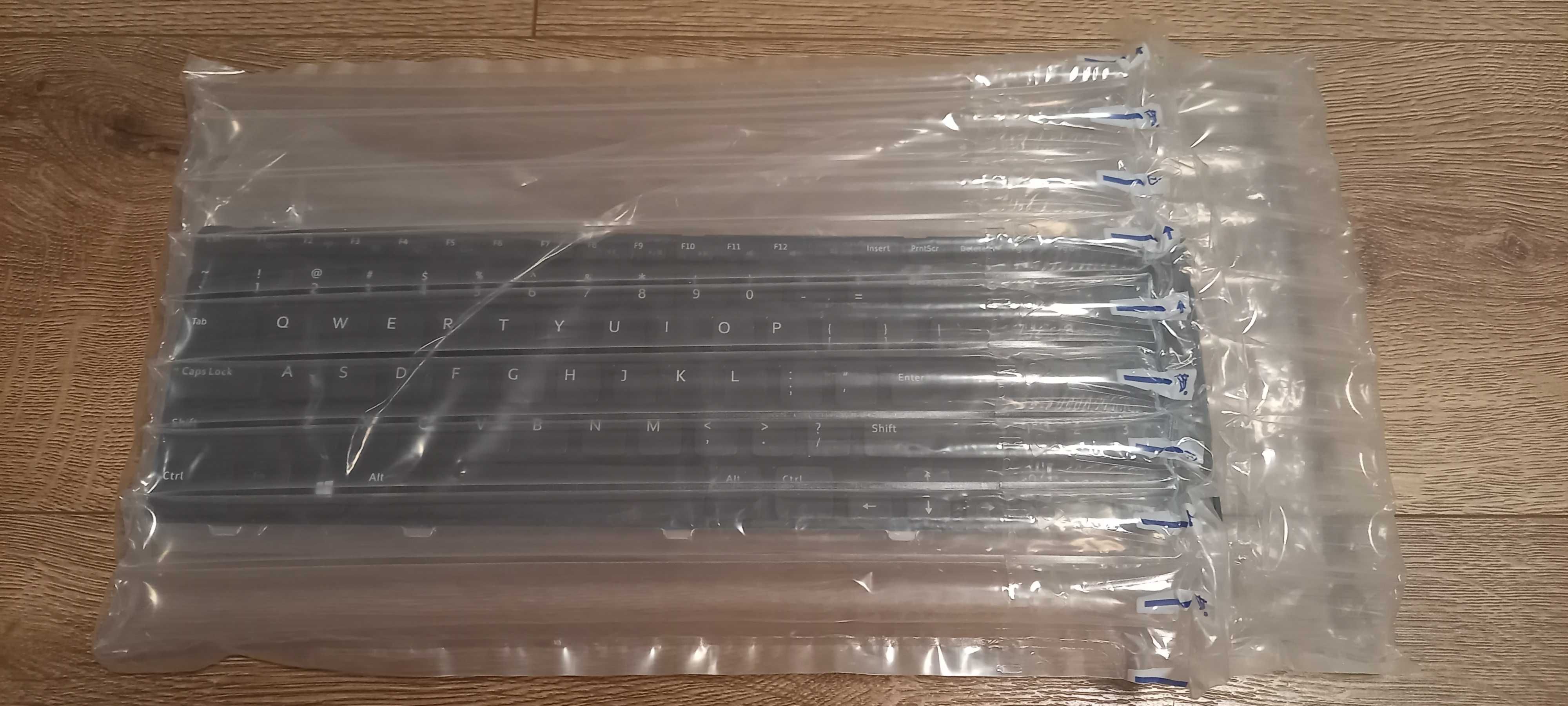 Klawiatura do laptopa, model DE-15 15R 3521, stan bdb