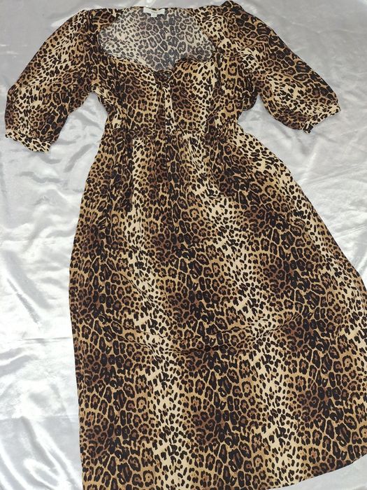 Шикарна леопардова сукня плаття розмір М