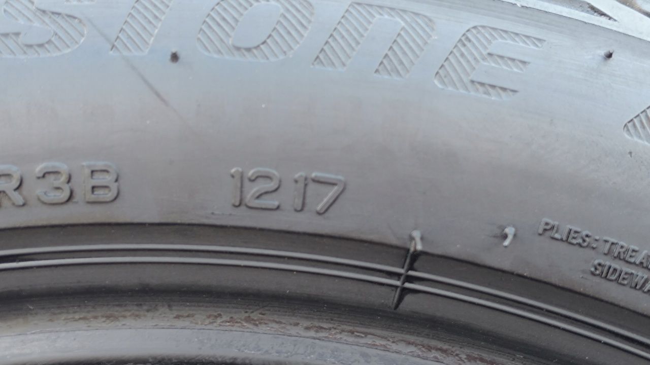 215/45R17 91W Bridgestone Turanza T001