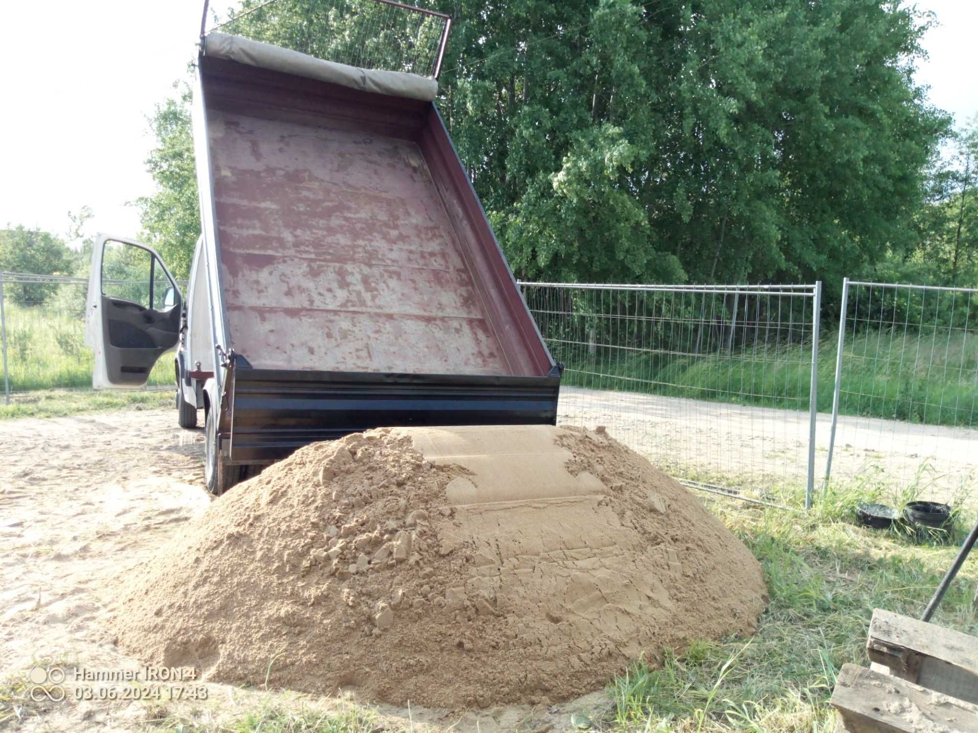 Piasek do trawników 4tony. Pulpa żwir polna kamień destrukt pospółka.