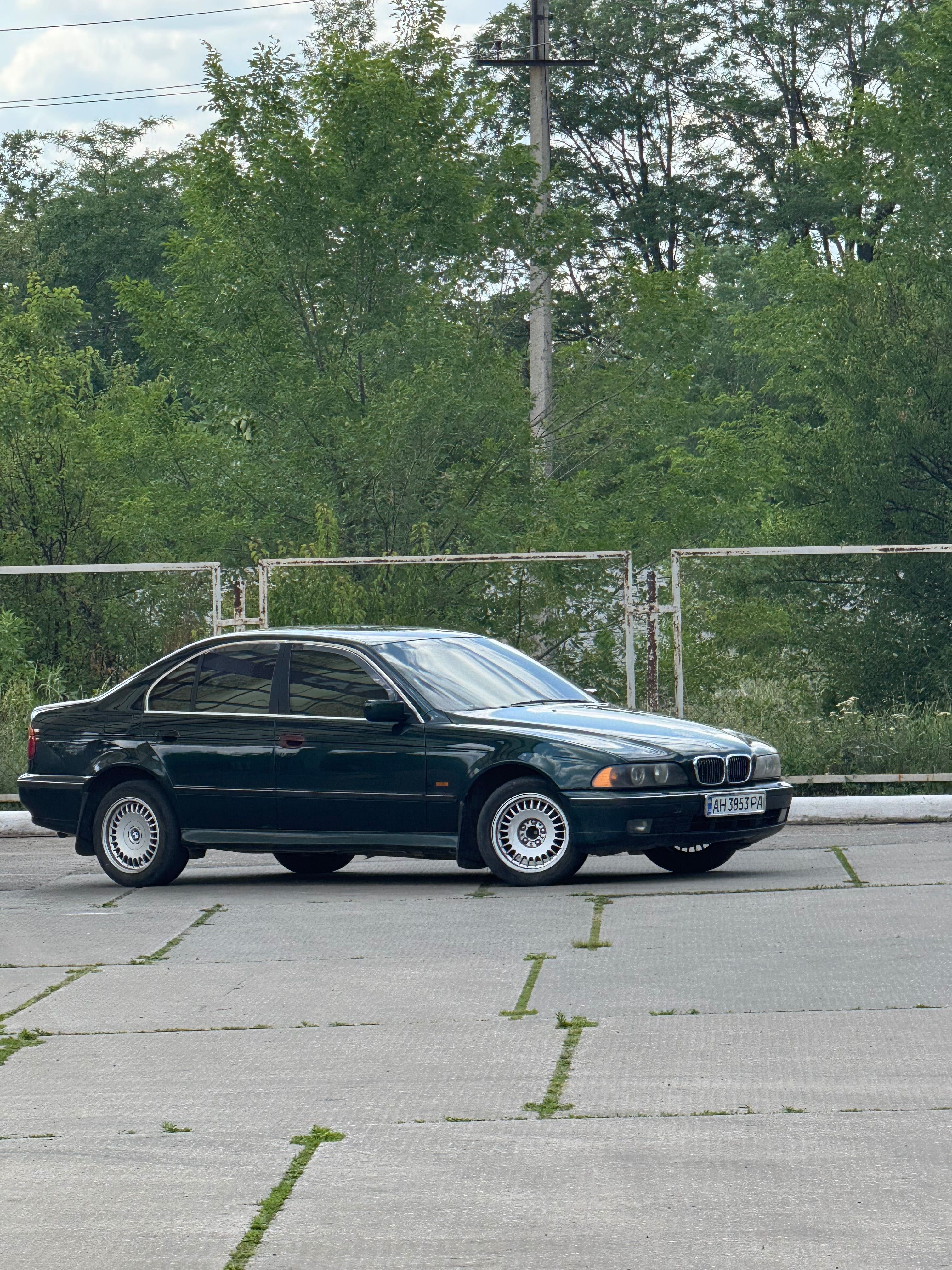 Продам BMW E39 2 літра
