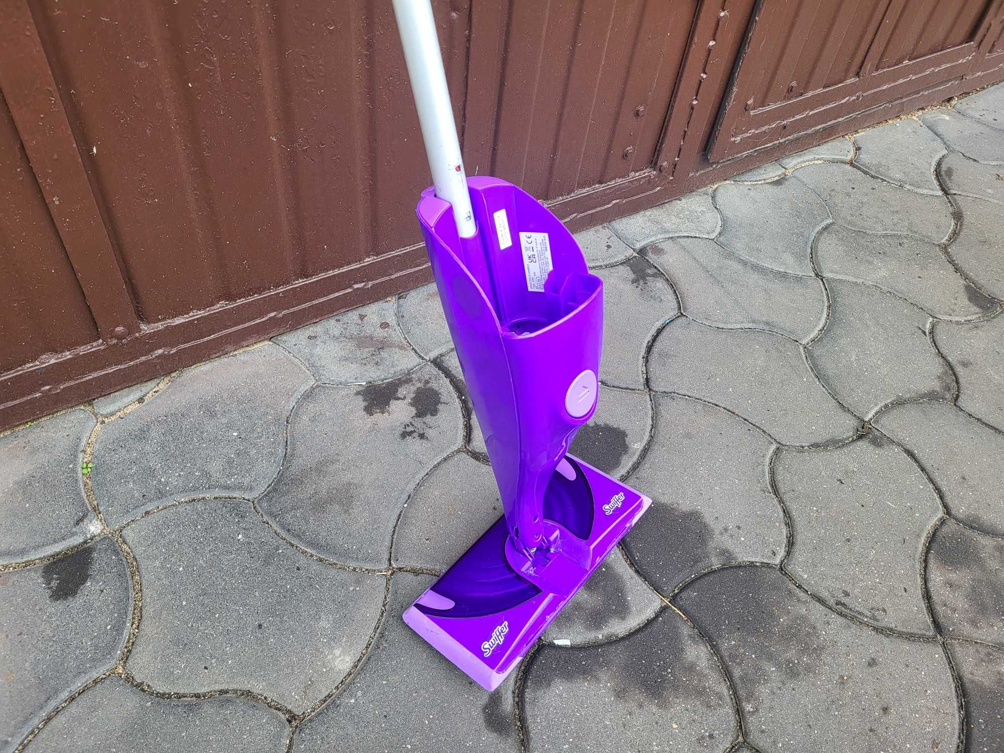 Mop płaski Swiffer wetjet