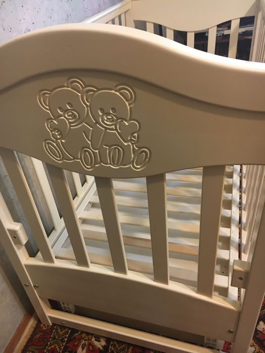 Продам кроватку-маятник Angelo от 0-5