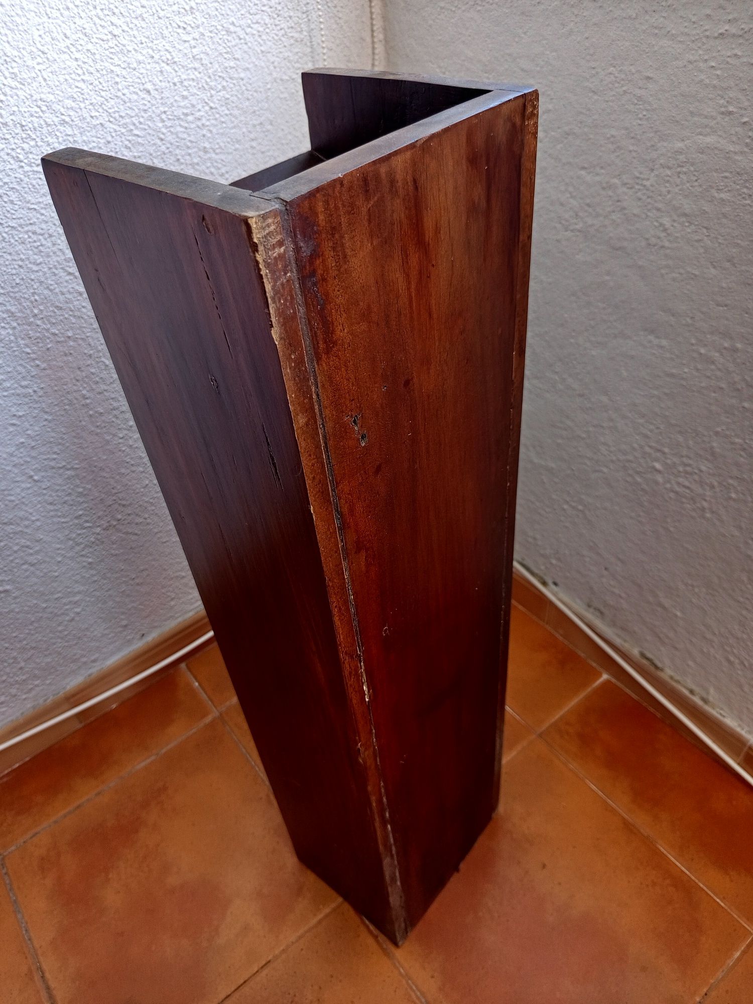 Estante porta CDs