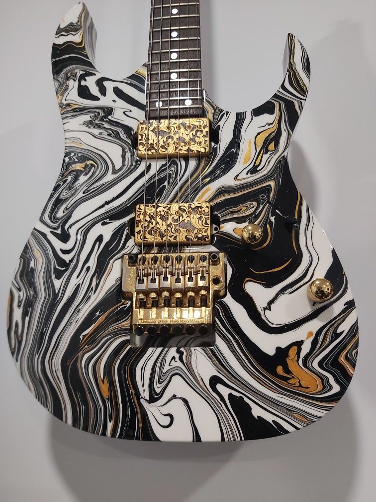 Guitarra Ibanez  Swirl+Utopia+Case