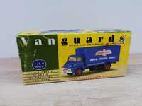 Vanguards Ford Thames Trader Van Birds Eye 1/64