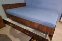 Łóżko o wymiarach 125x200x78.5  z szufladą i materacem kokosowym