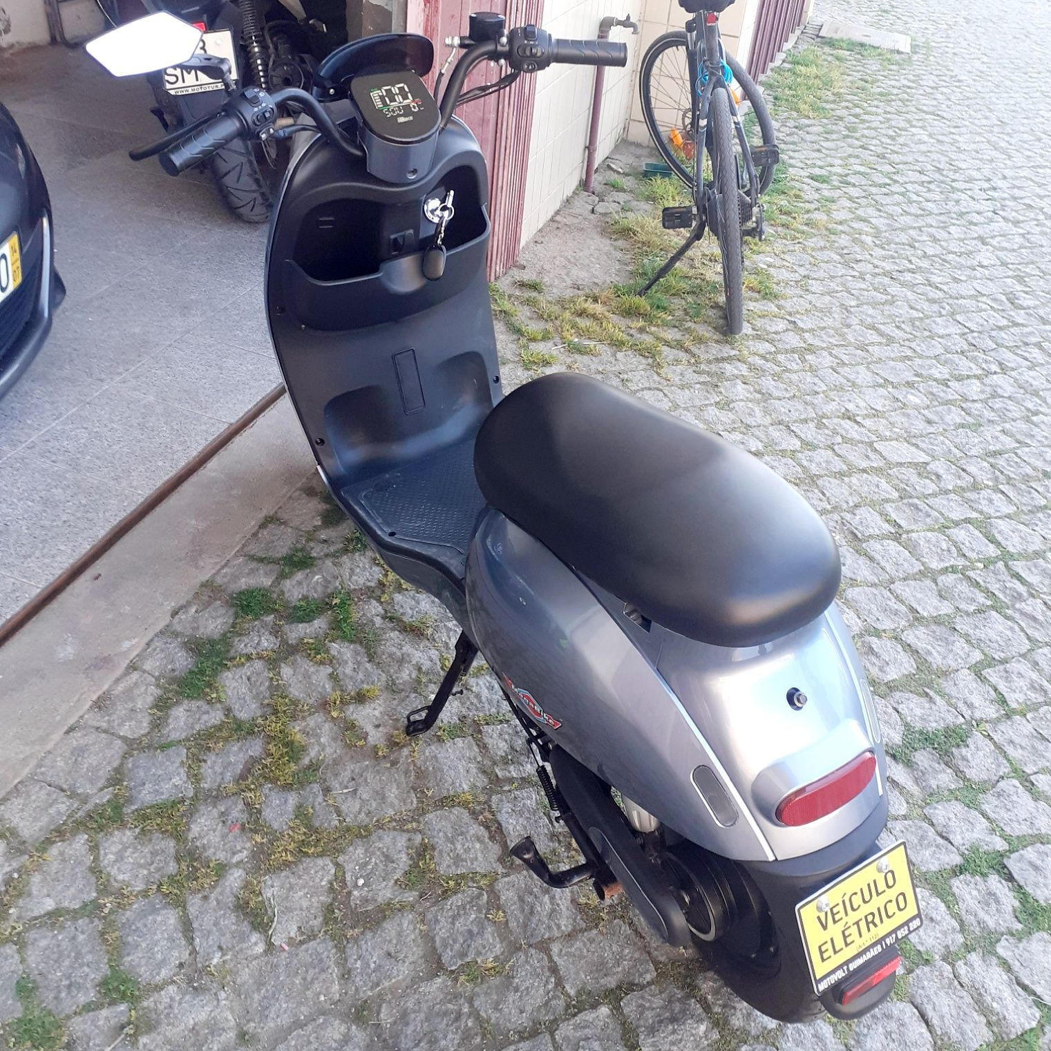 Scooter elétrica