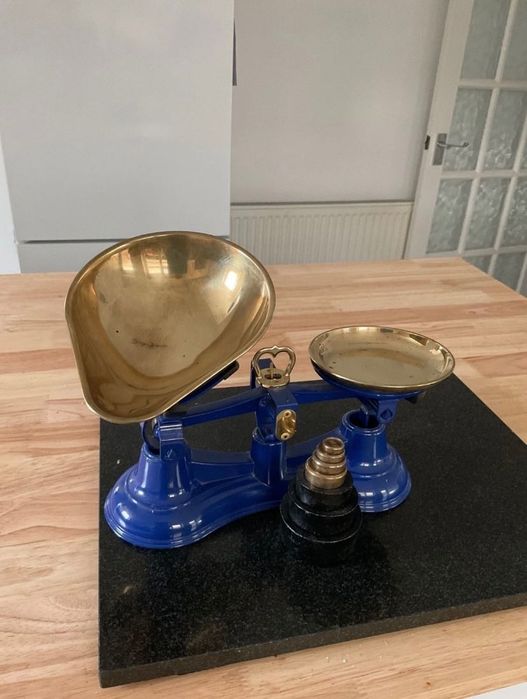 Вінтажні англійські ваги блакитні  винтажные весы Англия 40-60гг