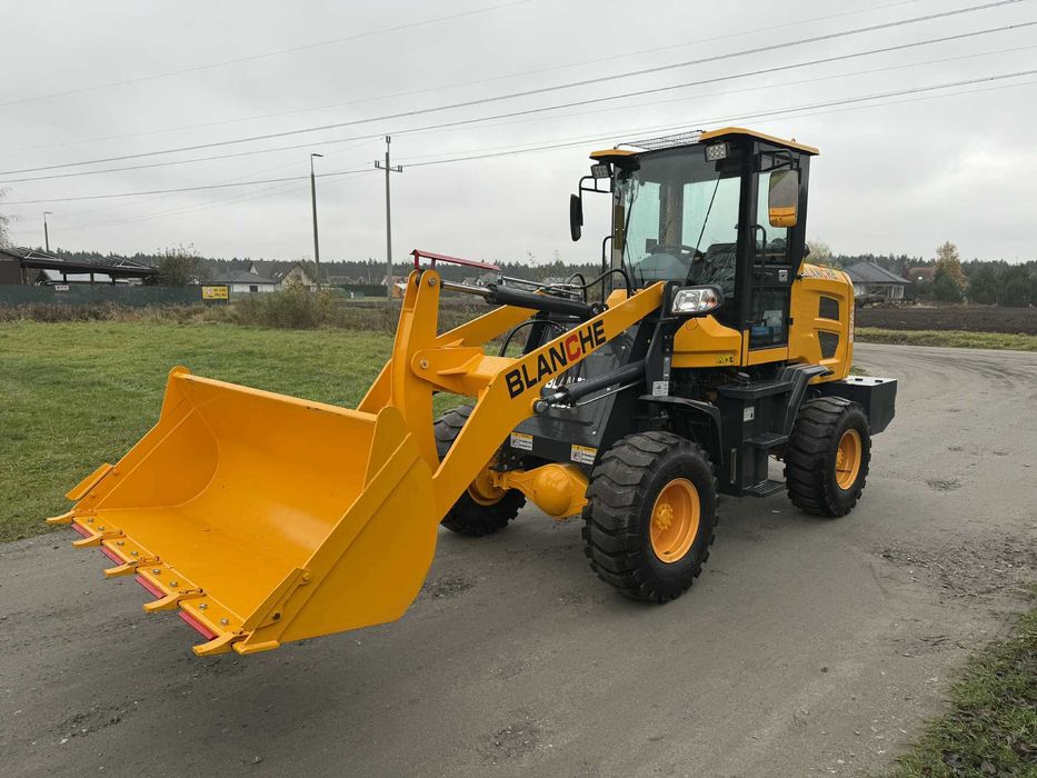 Ładowarka przegubowa Blanche TW36 4x4 silnik diesla Cena BRUTTO