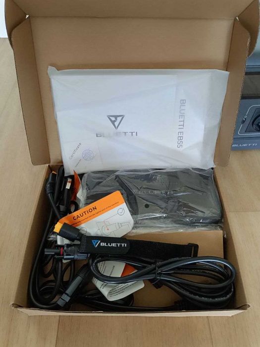 Зарядна станція Bluetti EB55