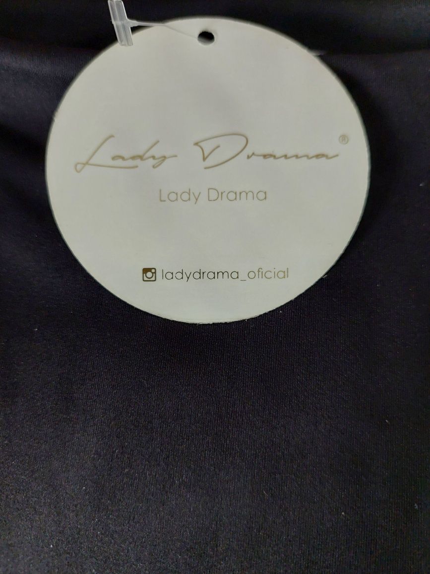 Figi stringi majtki Lady Drama modelujące wysokie