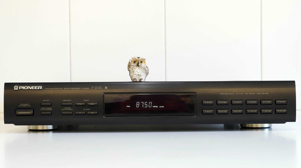 Pioneer F-202L Tuner Digital Quartz