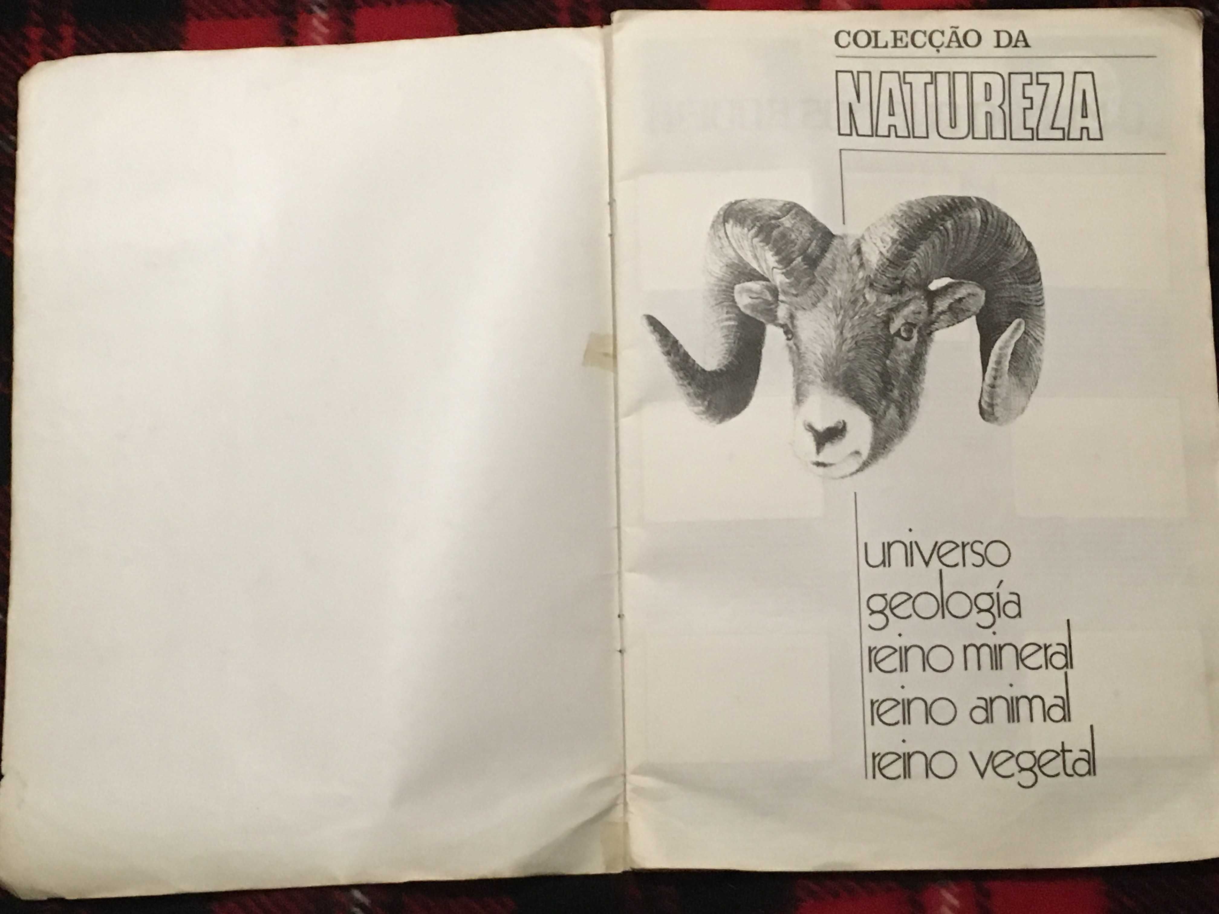 Caderneta completa A natureza, composta por 396 cromos.