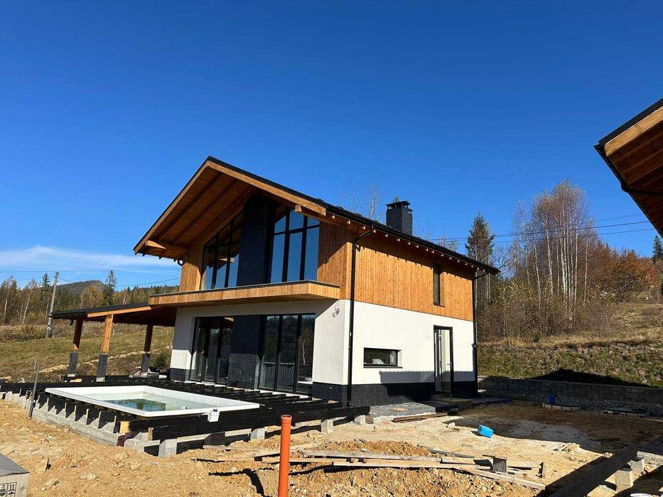 Продаж 2-поверхового котеджу в Карпатах