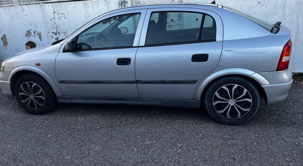 Opel astra 1.4 gasolina