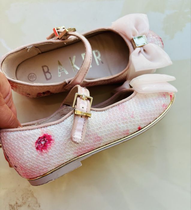 Туфельки на дівчинку, розмір 28 (10)