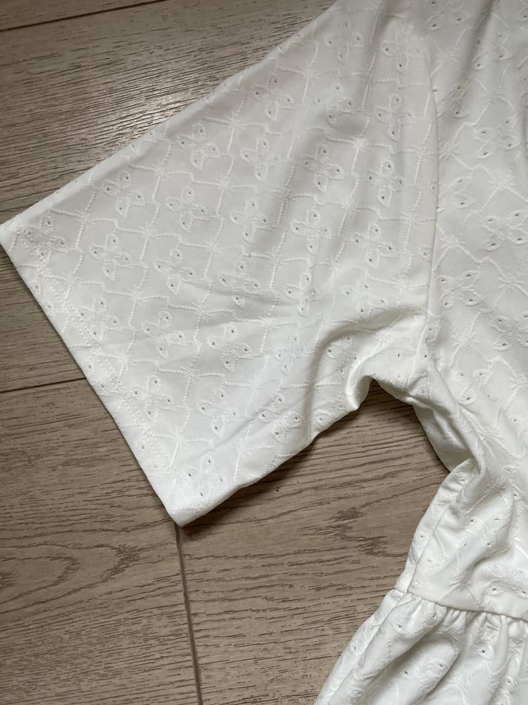 H&M мереживна сукня