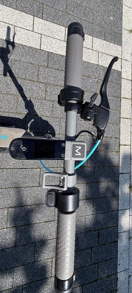 Hulajnoga elektryczna MOTUS SCOOTY 10 z kierunkowskazami