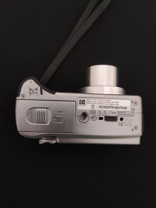 Kodak EasyShare Z730 Silver Вінтажна Мильниця фотоапарат фотокамера