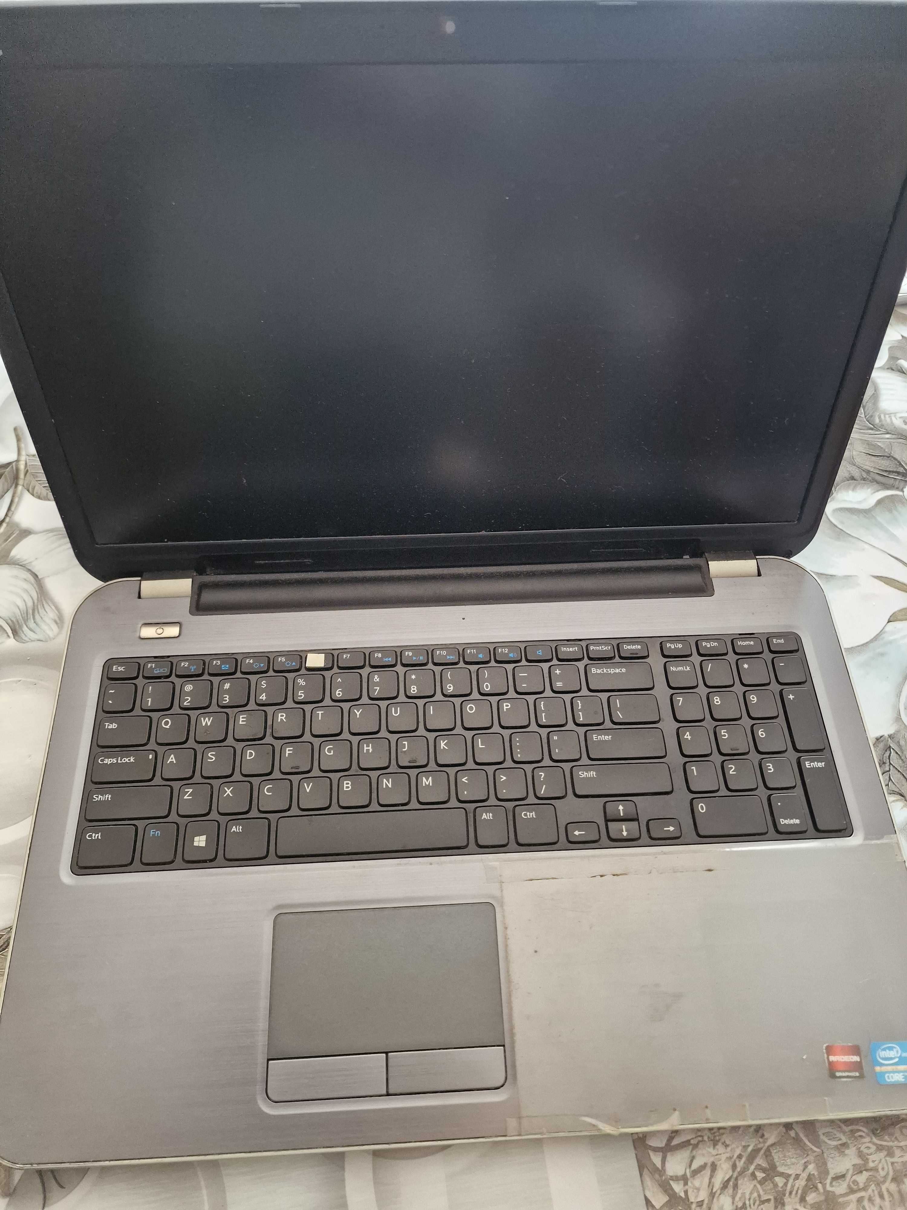 Dell inspiron 17R 5721