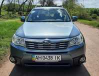 Автомобіль SUBARU Forester
