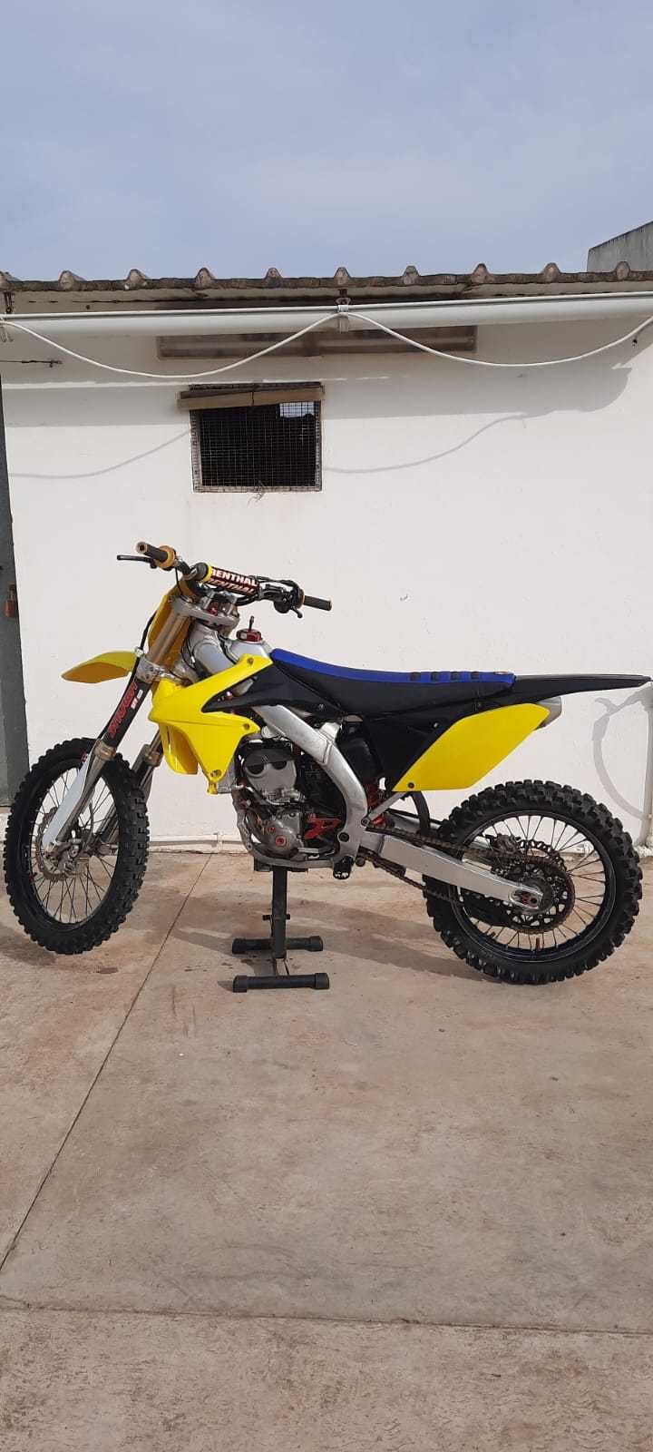 Vendo Suzuki rmz 250