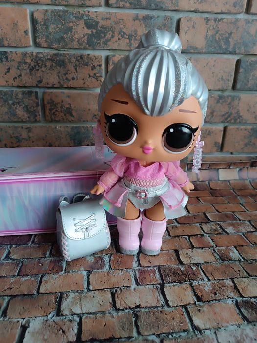 Мега-лялька LOL Surprise серії Big Baby Kitty Queen Doll 30см