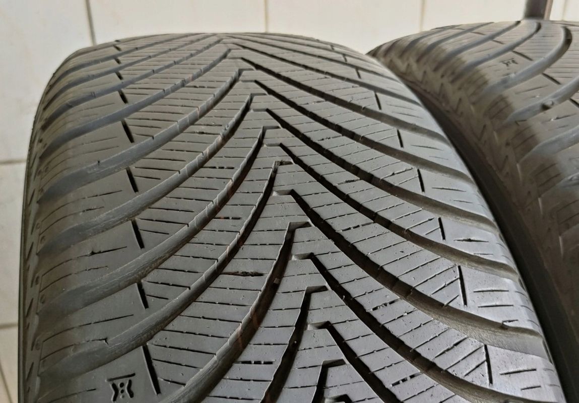 2x 195/55r15 Kumho Solus 4s Ha32/85h 2021r 6mm D/B/72dB