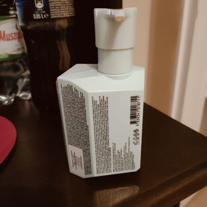 Krem do stylizacji włosów