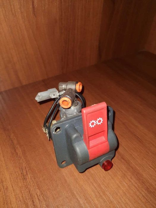 Пневматичний клапан Aber AOHCACC