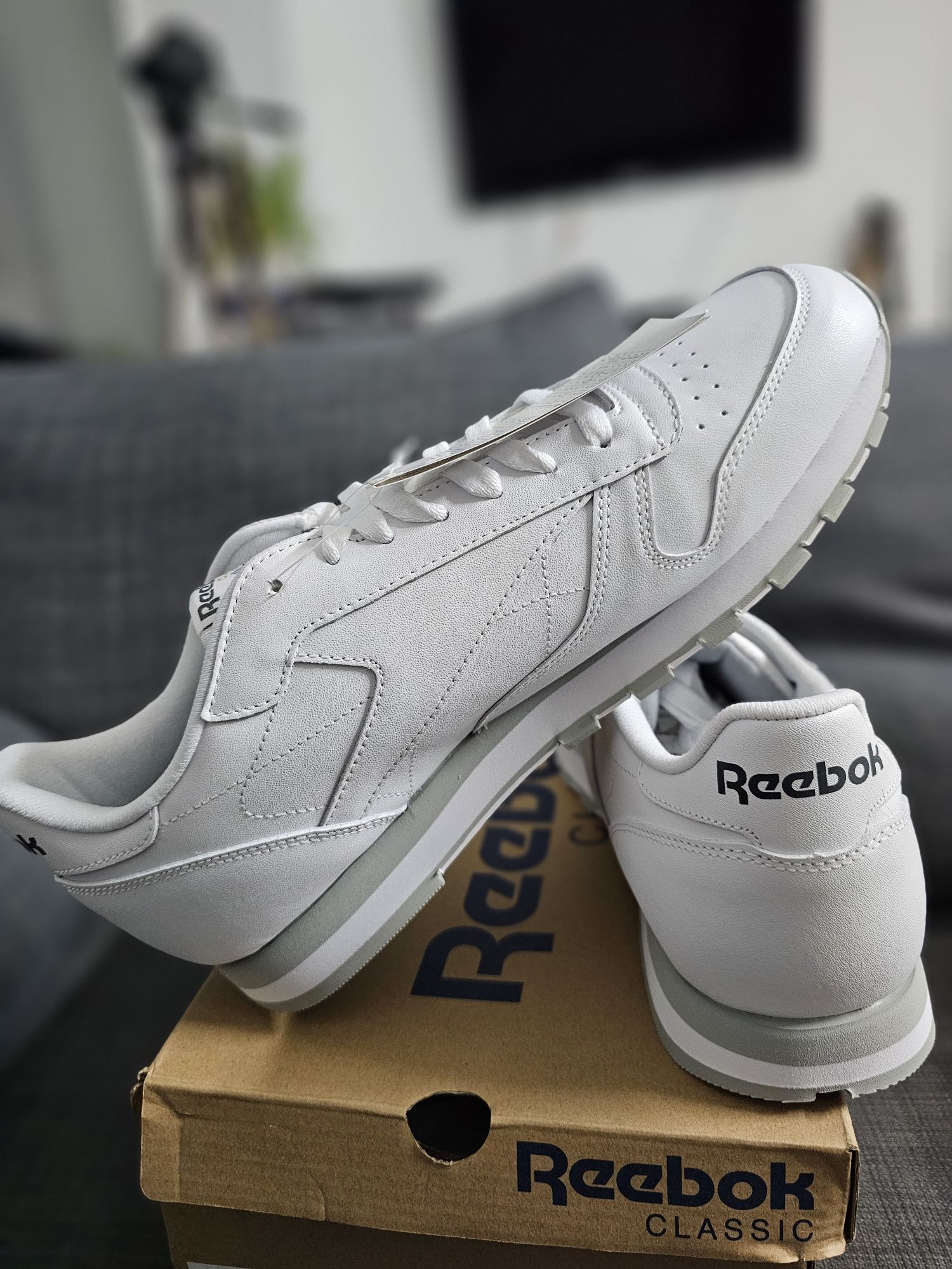 Buty nowe Reebok Eu 45 wkładka 29,5cm