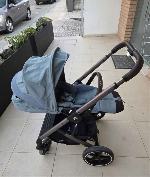 Carrinho cybex novo